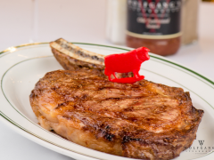 USDA Prime Dry-Aged Rib Eye Steak